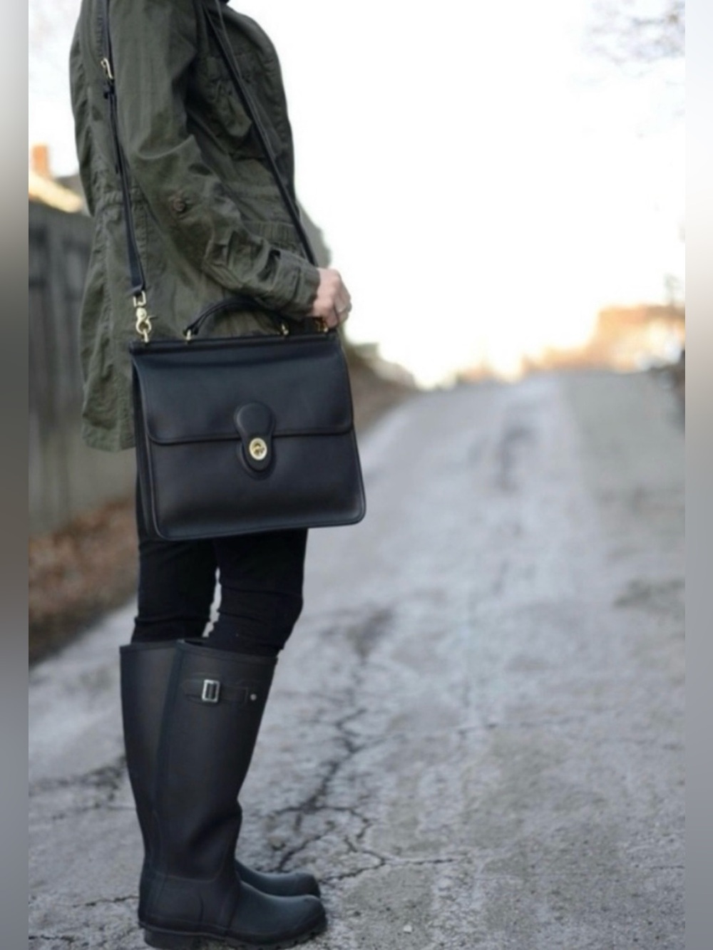 Vintage Coach Willis Bag - Picture 4 of 16